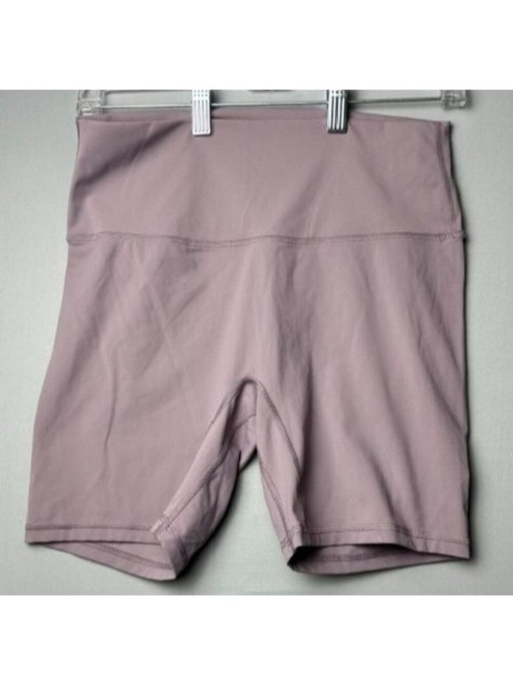 Gym Wolf Women's XL Mauve High Rise Biker Shorts 5" Inseam Yoga Gym Workout